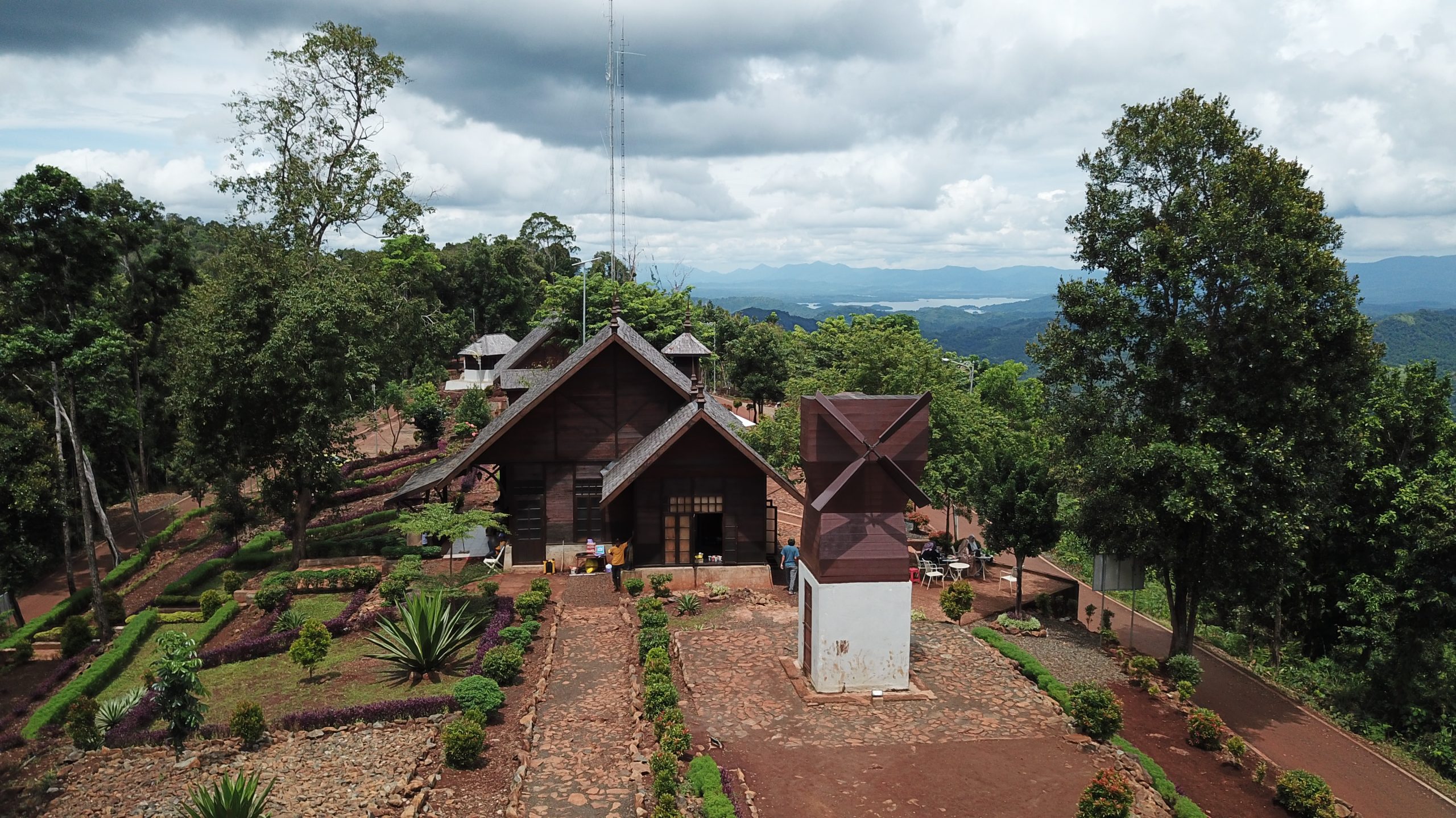 Benteng Mandiangin/Pasanggrahan Belanda