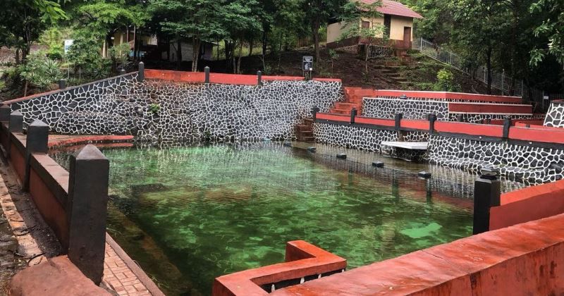 Kolam Renang Peninggalan Belanda