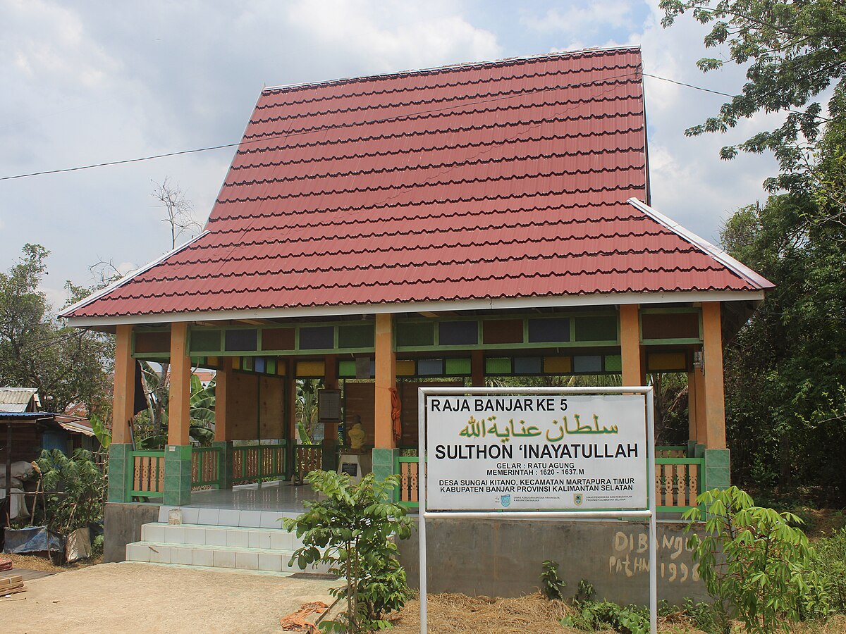 Makam Sultan Innayatullah