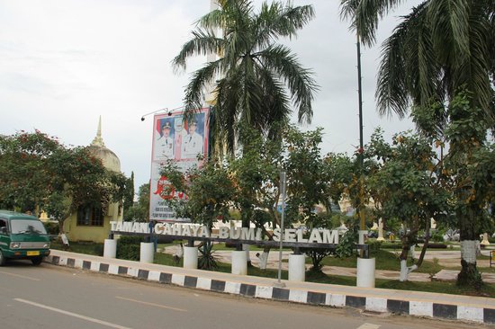 Taman Cahaya Bumi Selamat